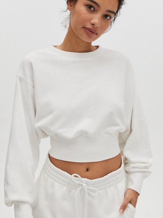Aritzia Tops - Aritzia TNA CozyAF Perfect Shrunken Sweatshirt